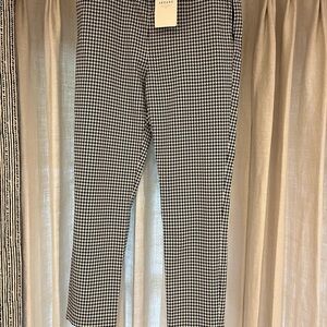 Sezane Black and White Houndstooth Cropped Pants